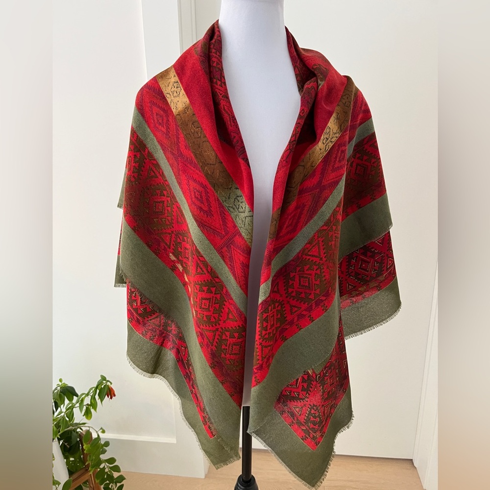 ART of the Scarf by Tie Rack Oversized Scarf Shawl Lightweight Made Italy